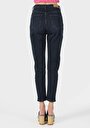 thumb-Mom Fit Yüksek Bel Daralan Paça Kadın Koyu İndigo Jean Pantolon