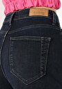 thumb-Mom Fit Yüksek Bel Daralan Paça Kadın Koyu İndigo Jean Pantolon