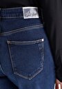 thumb-Mom Fit Yüksek Bel Daralan Paça Kadın İndigo Jean Pantolon