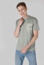 comfort-fit-yuvarlak-yaka-duz-erkek-yesil-kisa-kol-tisort