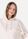 thumb-Regular Fit Kapüşonlu Baskılı Kadın Bej Sweatshirt