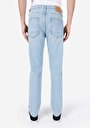 thumb-Straight Fit Düşük Bel Düz Paça Erkek Açik İndigo Jean Pantolon