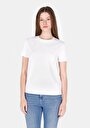 thumb-Regular Fit Yuvarlak Yaka Nakışlı Kadın Beyaz Kısa Kol Tişört