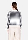 thumb-Regular Fit Polo Yaka Çizgili Kadın Beyaz Sweatshirt