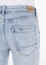 thumb-Straight Fit Düşük Bel Erkek Açik İndigo Denim Jean Şort