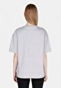 thumb-Comfort Fit Yuvarlak Yaka Baskılı Kadın Gri Kısa Kol Tişört