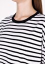 thumb-Regular Fit Yuvarlak Yaka Çizgili Kadın Siyah Uzun Kol Tişört