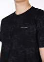 thumb-Regular Fit Yuvarlak Yaka Desenli Erkek Siyah Kısa Kol Tişört
