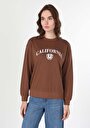 thumb-Regular Fit Yuvarlak Yaka Baskılı Kadın Kahverengi Sweatshirt