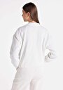 thumb-Regular Fit Yuvarlak Yaka Jakarlı Kadın Beyaz Uzun Kol Tişört