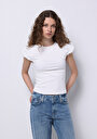 thumb-Slim Fit   Kadın Beyaz Kısa Kol Tişört