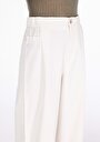 thumb-Regular Fit Yüksel Bel Geniş Paça Cepli Kadın Beyaz Pantolon