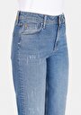thumb-Boyfriend Fit Orta Bel Daralan Paça Kadın İndigo Jean Pantolon