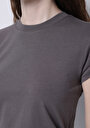 thumb-Slim Fit Yuvarlak Yaka Düz Kadın Gri Kısa Kol Tişört