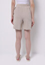 thumb-Regular Fit Orta Bel Baskılı Kadın Bej Şort