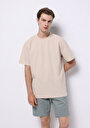 thumb-Comfort Fit Yuvarlak Yaka Jakarlı Erkek Bej Kısa Kol Tişört