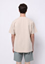 thumb-Comfort Fit Yuvarlak Yaka Jakarlı Erkek Bej Kısa Kol Tişört