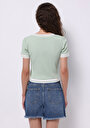 thumb-Slim Fit V Yaka Düz Kadın Yeşil Kısa Kol Tişört
