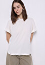 thumb-Regular Fit Yuvarlak Yaka Düz Pamuıklu Kadın Ekru Kısa Kol Tişört