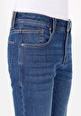 thumb-Straight Fit Düşük Bel Düz Paça Erkek İndigo Jean Pantolon