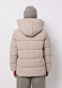 thumb-Regular Fit Kapüşonlu Fermuarlı Astarlı Suya Dayanıklı Kadın Bej Mont