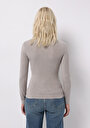 thumb-Slim Fit Balıkçı Yaka Düz Kadın Bej Uzun Kol Tişört
