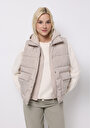 thumb-Regular Fit Kapüşonlu Fermuarlı Astarlı Suya Dayanıklı Kadın Ekru Yelek