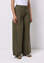 thumb-Regular Fit Orta Bel Geniş Paça Kadın Yeşil  Pantolon