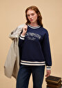 thumb-Regular Fit Yuvarlak Yaka Nakışlı Kadın Lacivert Sweatshirt