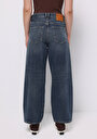 thumb-Loose Fit Yüksel Bel Daralan Paça Kadın İndigo Jean Pantolon
