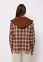 thumb-Regular Fit Kapüşonlu Ekoseli Kadın Bej Uzun Kol Gömlek