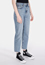 thumb-Straight Fit Yüksel Bel Düz Paça Kadın Light İndigo Denim Jean Pantolon