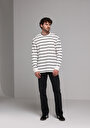 thumb-Comfort Fit Yuvarlak Yaka Çizgili Erkek Beyaz Uzun Kol Tişört