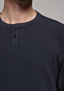 thumb-Regular Fit Düğmeli Yaka Düz Erkek Antrasit Uzun Kol Tişört