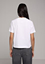thumb-Boxy Fit Yuvarlak Yaka Baskılı Kadın Beyaz Kısa Kol Tişört