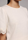 thumb-Regular Fit Yuvarlak Yaka Düz Kadın Ekru Kısa Kol Tişört