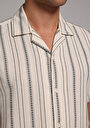 thumb-Regular Fit Shirt Neck Çizgili Erkek Ekru Kısa Kol Gömlek
