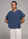 thumb-Fashion Fit Yuvarlak Yaka Düz Kadın Mavi Kısa Kol Gömlek