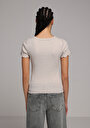 thumb-Slim Fit Yuvarlak Yaka Düz Kadın Bej Kısa Kol Tişört