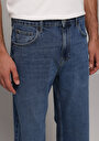 thumb-Relaxed Fit   Erkek Mid İndigo Denim Jean Pantolon