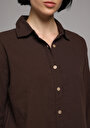 thumb-Regular Fit Shirt Neck Düz Kadın Kahverengi Kısa Kol Gömlek