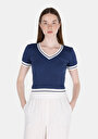 thumb-Slim Fit V Yaka Düz Kadın Lacivert Kısa Kol Tişört