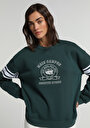 regular-fit-yuvarlak-yaka-baskili-kadin-yesil-sweatshirt