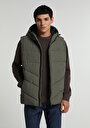 regular-fit-kapusonlu-fermuarli-astarli-erkek-yesil-yelek